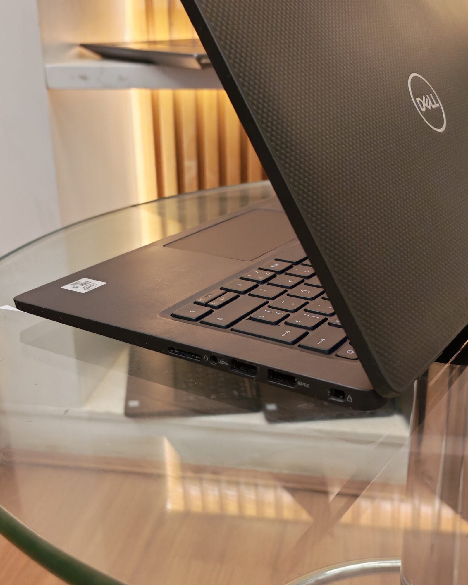 Dell Latitude 7410 Intel Core i5-10310U Touchscreen 7 Dell Latitude 7410 Intel Core i5-10310U Touchscreen - Image 7